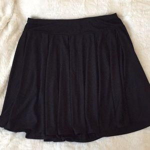 Black pleated skirt